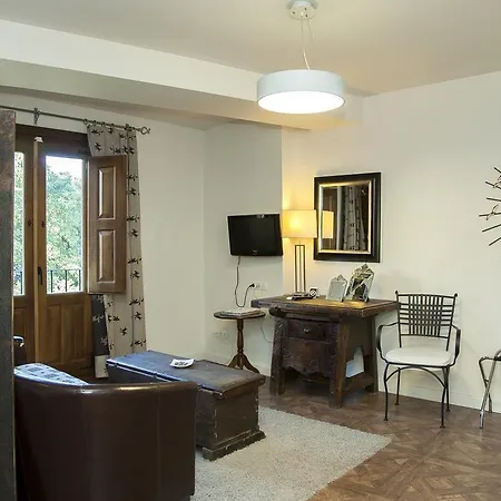 Abadía San Martín 3* San Martín del Castañar