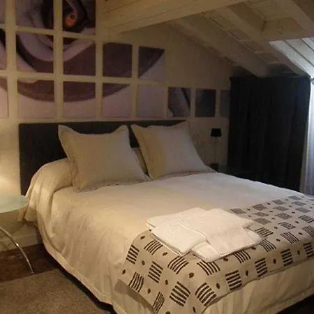 Abadía San Martín 3*