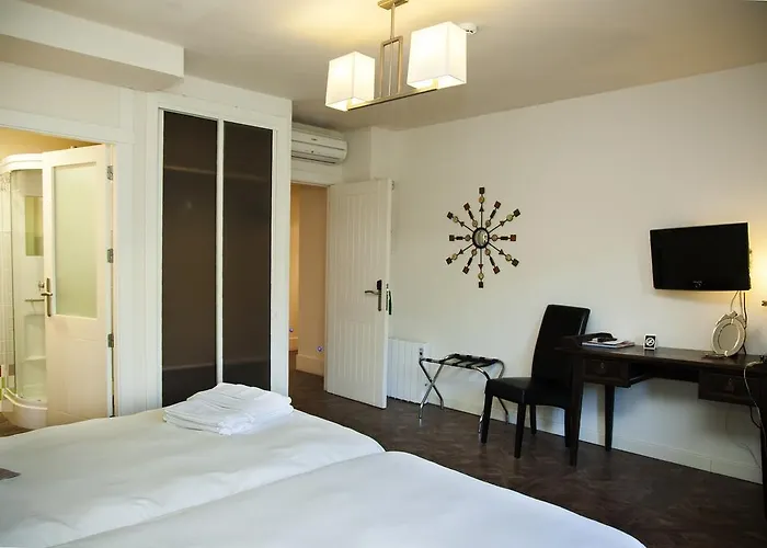 Abadía San Martín San Martín del Castañar